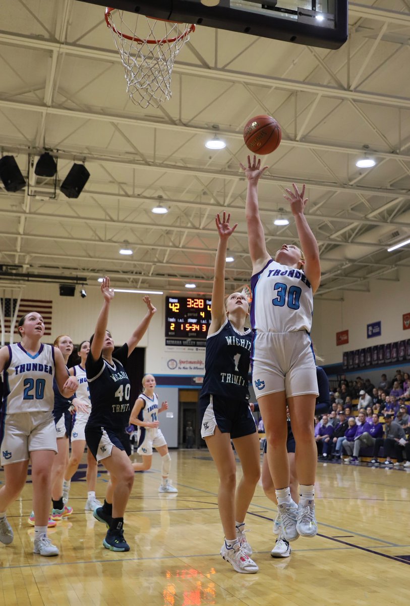 Emma Hermesch #20 with 10, Cali Honeyman #3 with 11, Zoey Sudbeck #5 with 9, Cami Dalinghaus #30 with 14 &amp; Reagan Gerety &amp; Hallie Holthaus each with 2 in Nemaha Central's 50-44 victory over Wichita Trinity! <a href="/sportsinkansas/">Sports in Kansas</a> <a href="/KansasPregame/">Kansas Pregame</a> <a href="/nchsthunder/">Nemaha Thunder</a> <a href="/WIBWsports/">WIBW Sports</a> <a href="/KanzalandSports/">MSC Sports</a>