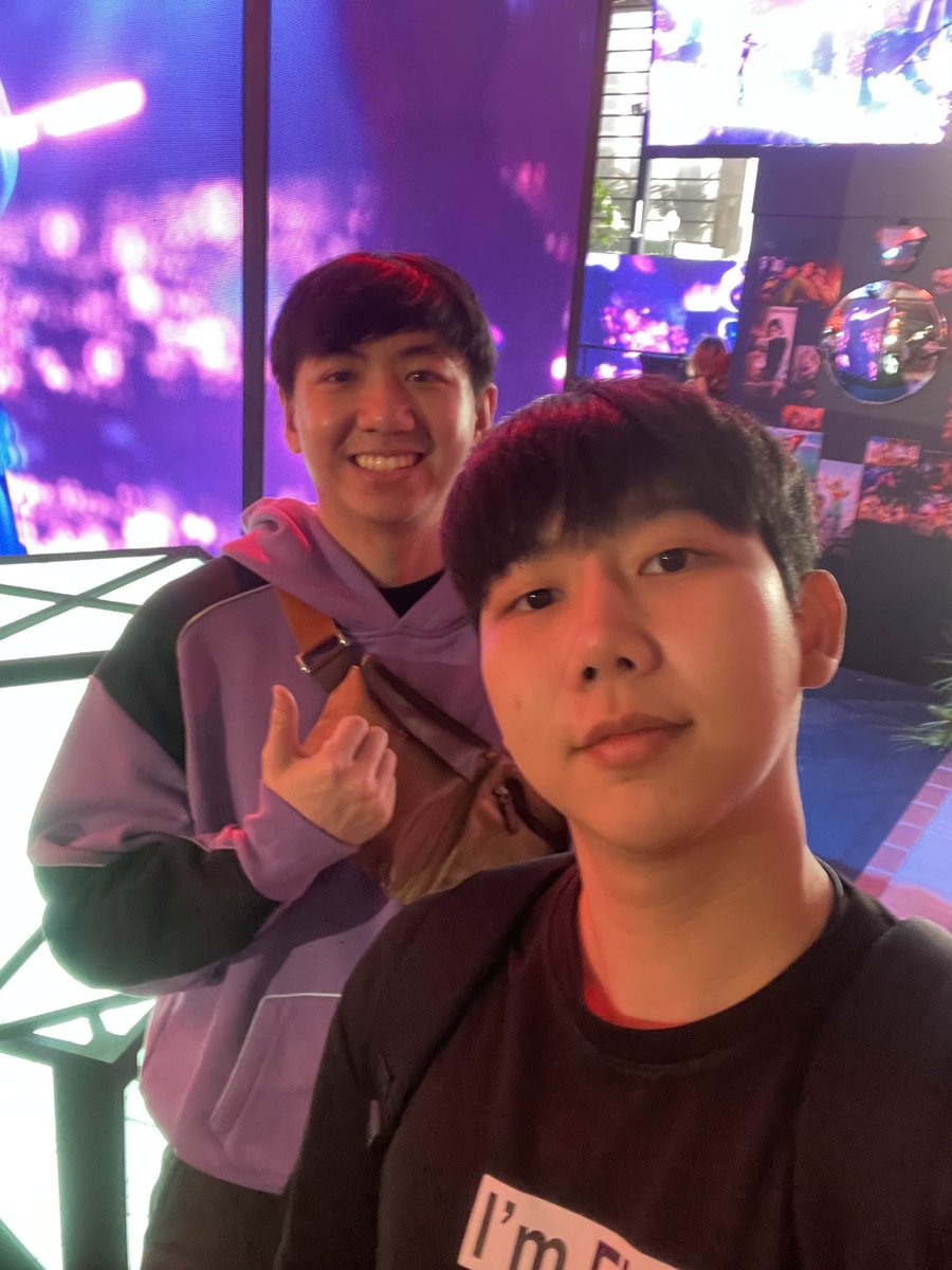 ginosiri's tweet image. lets go valorant master bangkok

#valorantmasters #sawasdeeclutch