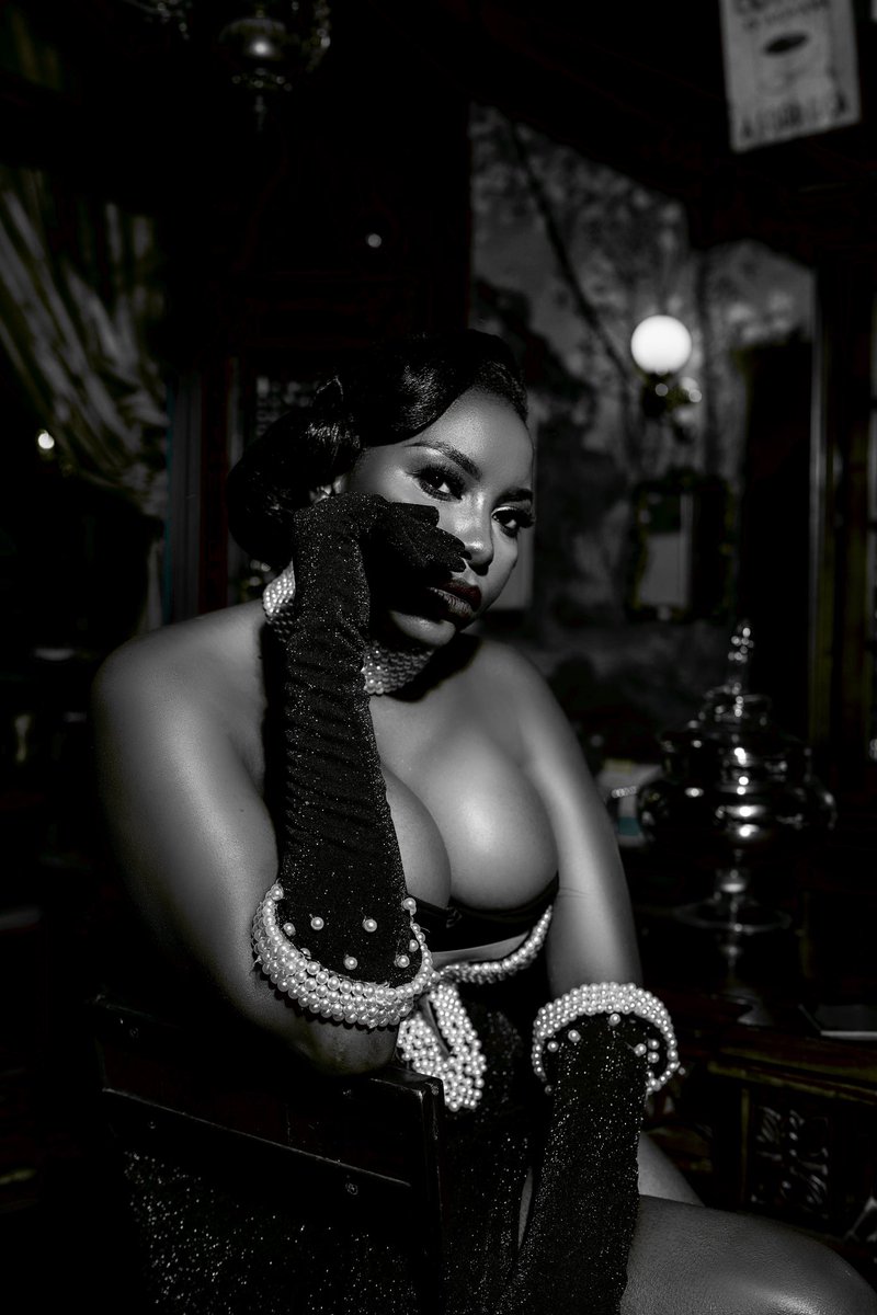 Kelly Kelvedhura tweet media