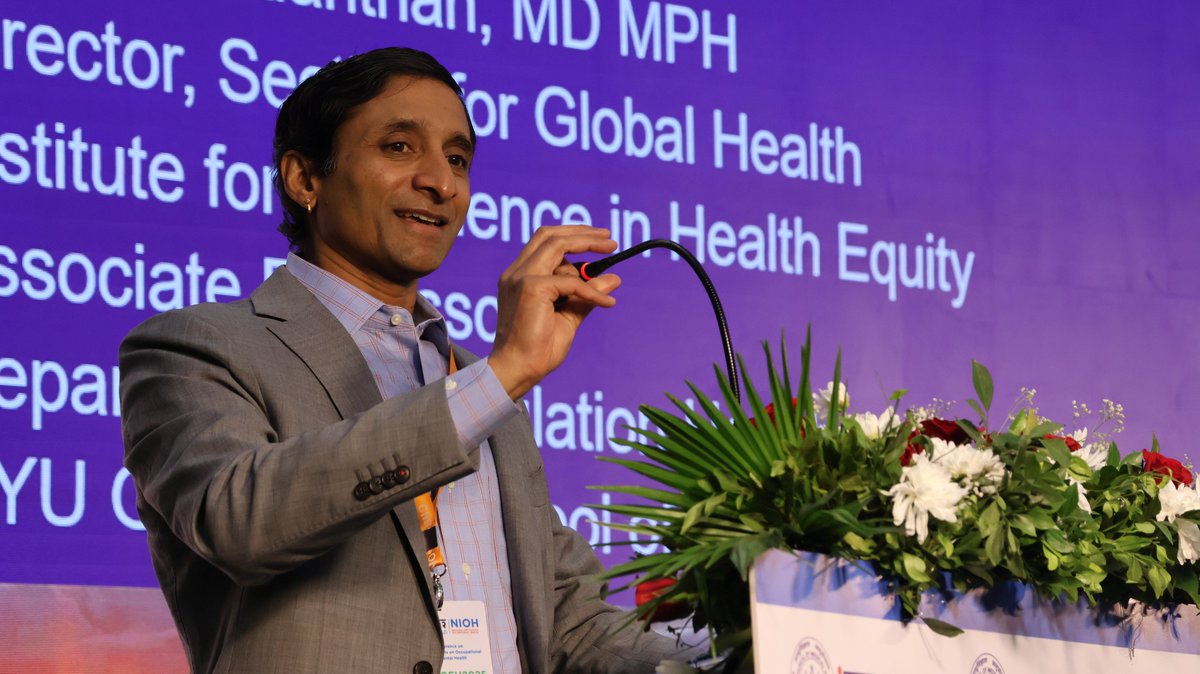 Day 3 #CliCONOEH2025, Dr. <a href="/RVedanthan/">Rajesh Vedanthan</a>, NYU Grossman School of Medicine, USA, spoke on transdisciplinary approaches to climate change and health and will encourage discussion about future collaboration, research, and implementation. <a href="/ICMRDELHI/">ICMR</a>
