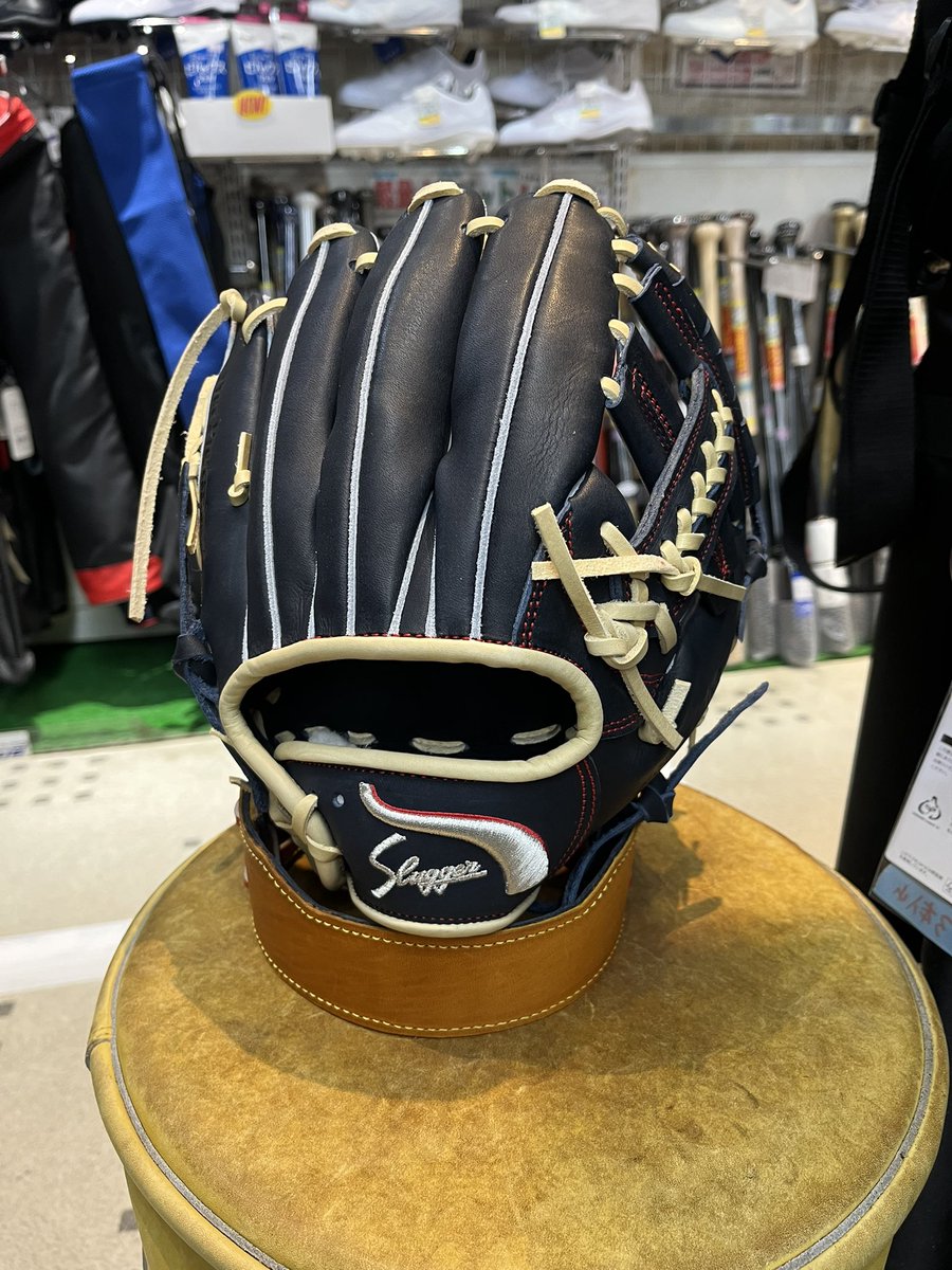 SportsOhara's tweet photo. ⭐︎新作入荷⭐︎
久保田スラッガー
軟式　数量限定
KSN-T51
ラベル直刺繍モデル https://t.co/D6nt48TYps
