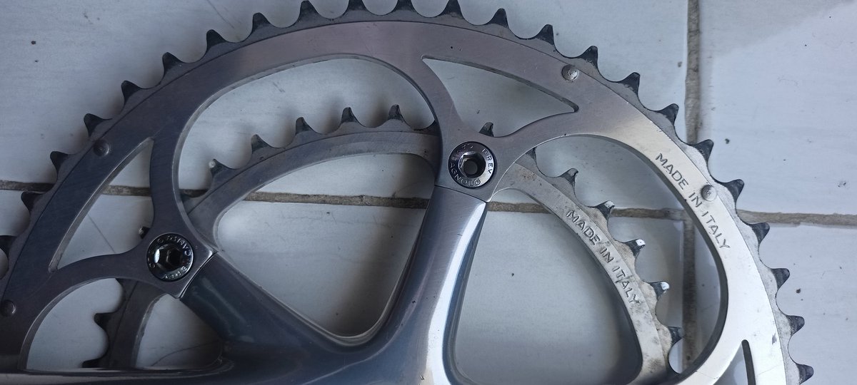 WTS
Crankset Campagnolo Chorus
53-39T / 172
Cocok untuk style vintage
Good condition
2500k
085257568998
#fnfjb