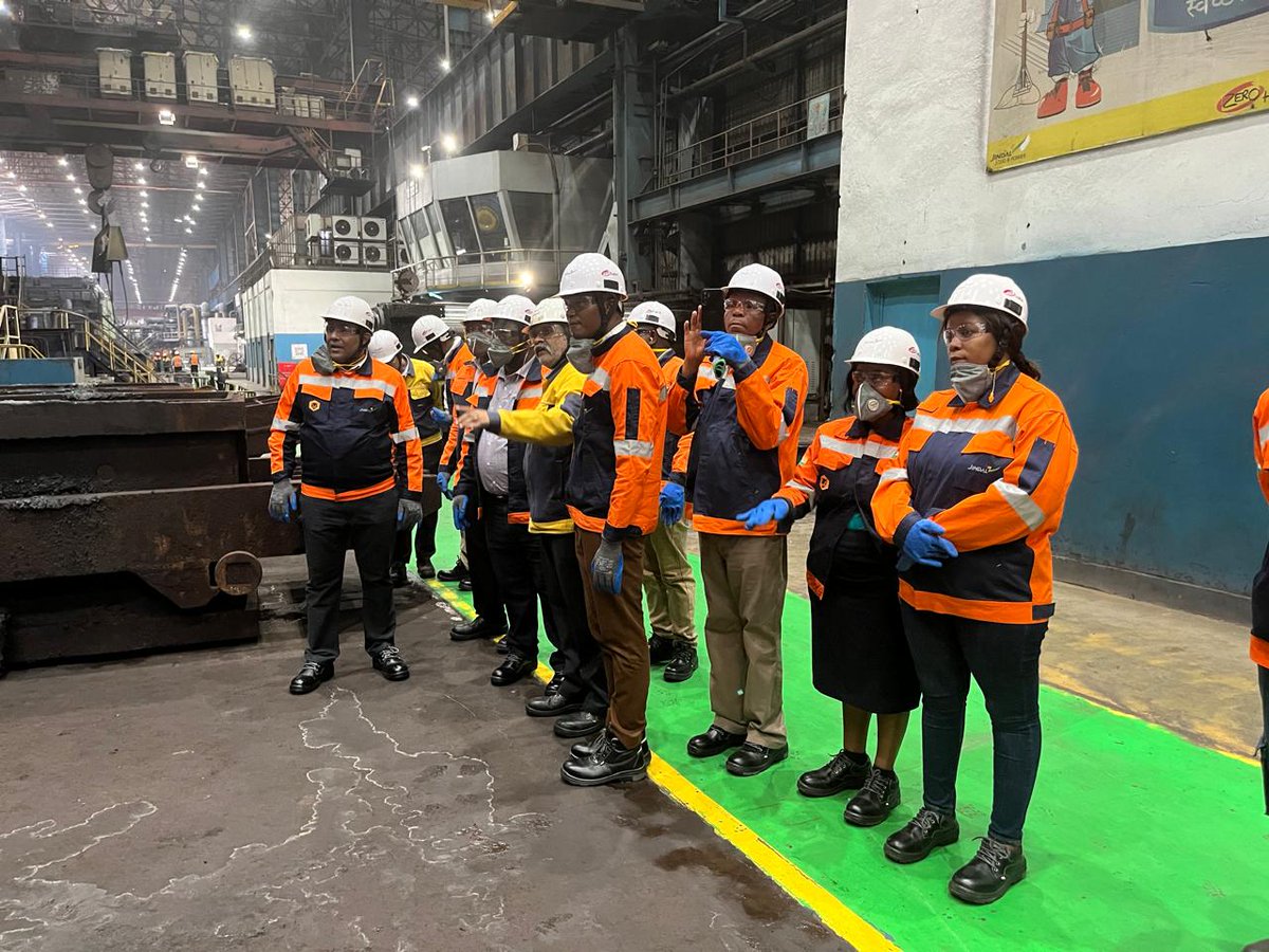 OPJUniversity's tweet photo. Honored to host the Zimbabwe delegation (25-27 Feb 2025) at @OPJUniversity & @JSPLCorporate —an initiative of our visionary leader @MPNaveenJindal. Led by Prof. Fanuel Tagwira, the delegation experienced our state-of-the-art facilities and industry-integrated curriculum. 
We also had the privilege of sharing the inspiring vision of our Chancellor, @ShalluJindal_. Engaging discussions on academic collaborations, faculty training, student exchanges, and innovation initiatives—with valuable insights from @DrRDPatidar and @JindalFndn- paved the way for promising global partnerships. 

#OPJU #GlobalPartnerships #bestuniversity #opjuraigarh #Zimbabwe