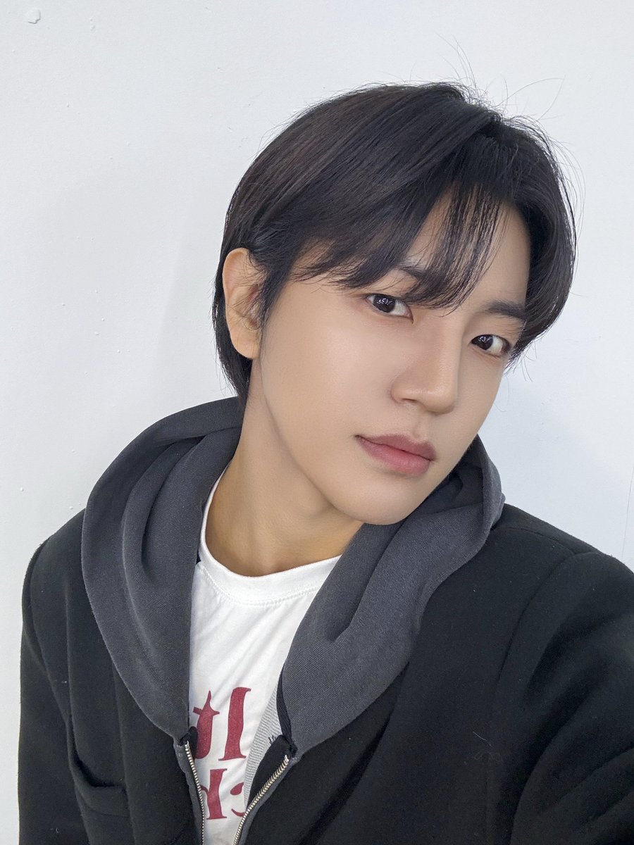 official_ACE7's tweet photo. +) 🎁 https://t.co/J2WMBHC36W