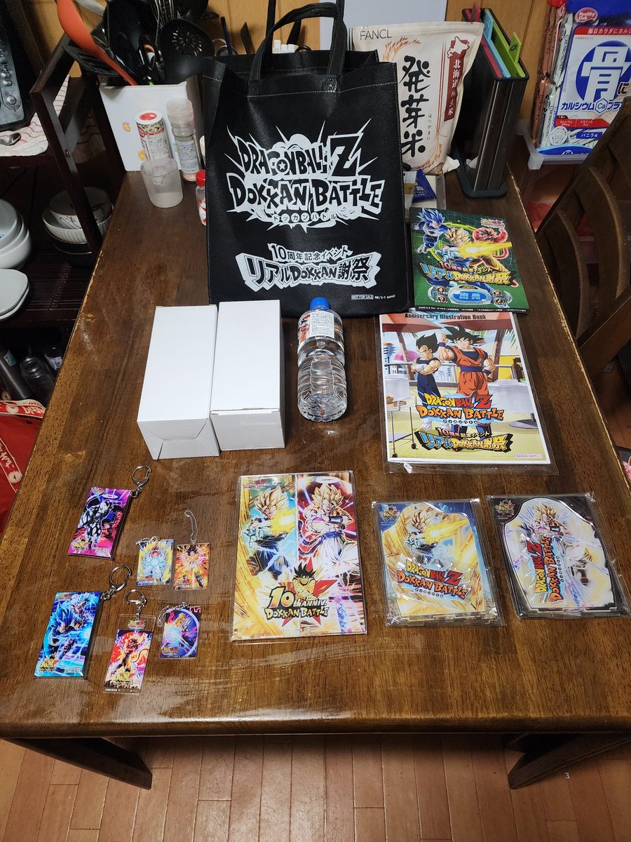 Waylander893's tweet image. #リアルDOKKAN謝祭 で楽しい時間を過ごしました。 ライブイベントに参加するのは初めてです。 戦闘力が10位だったが、出席番号と選手番号を混同したため、招集された当時は立ち上がらなかった。😅
たくさんの素敵な人に出会えて、たくさんのイベントを楽しみました。
来年もよろしくお願いします