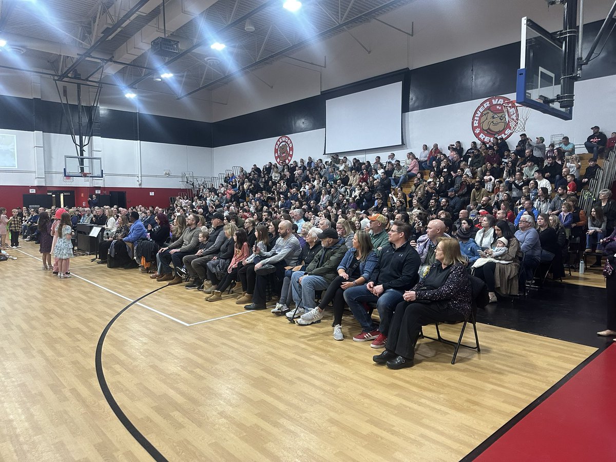 Sara Weeks tweet media