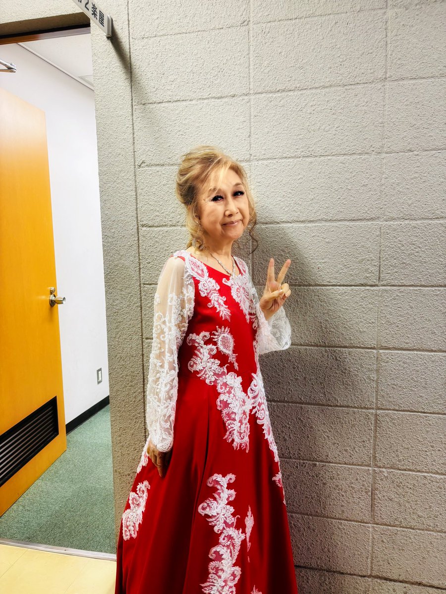 mariko36_staff's tweet image. 『ありがとう、カナケン❗️』

神奈川県民ホール通称カナケンは開館㊗️50周年。残念ながら3月で休館となります🥹

カナケンは真梨子さんが大好きなホール。1982年のツアーから始まり本日（2/28）の公演で91回目✨

ありがとう💗神奈川県民ホール

#髙橋真梨子
#高橋真梨子
#神奈川県ホール
#カナケン