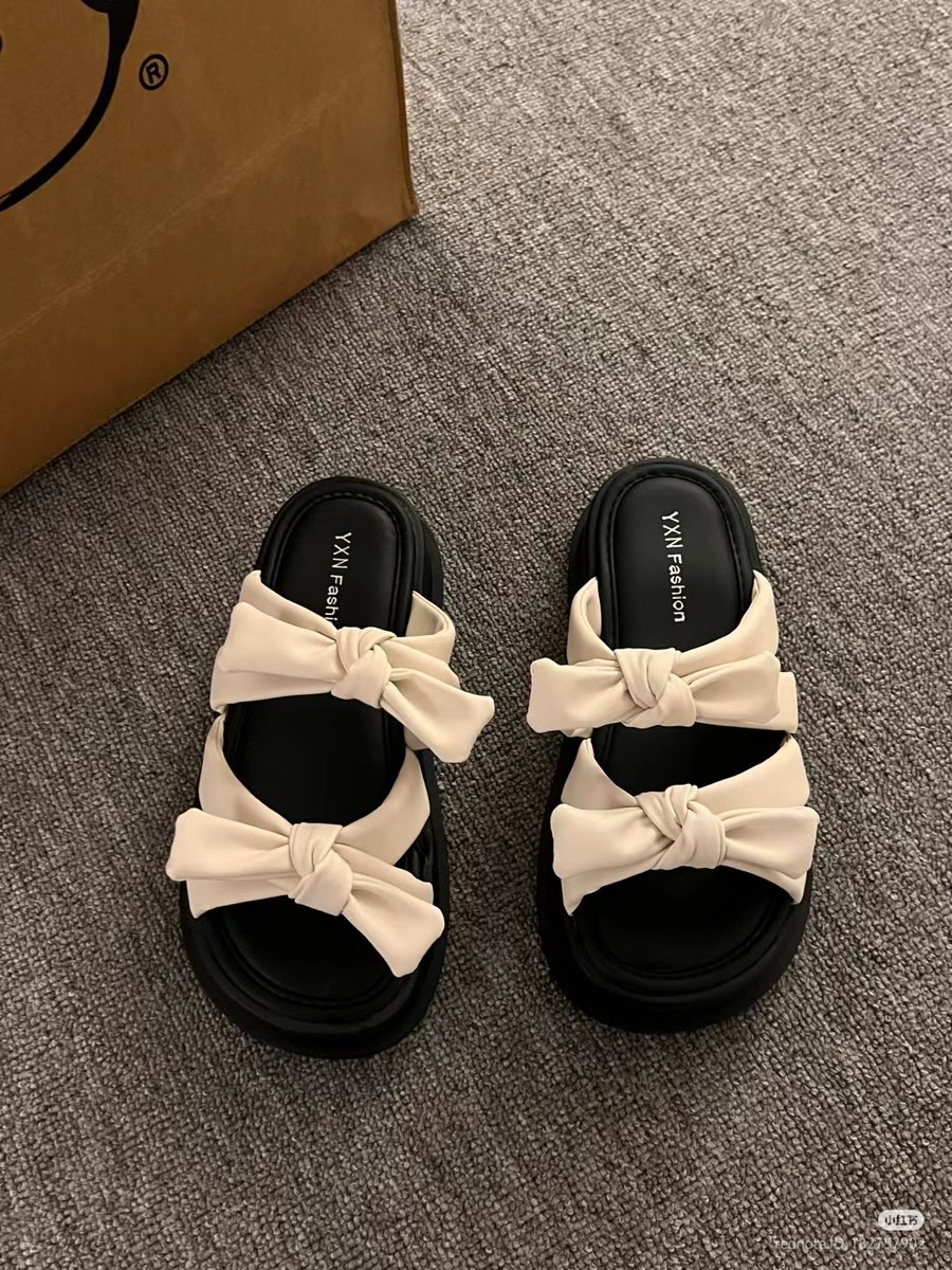 chasestetic's tweet image. s.shopee.co.id/3VVlHb6SYM