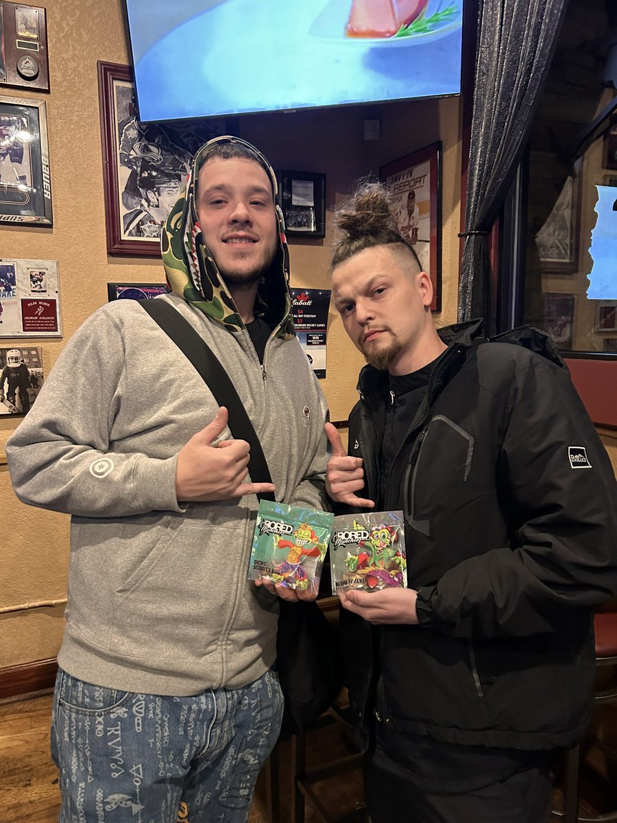 All love my brother 💜

<a href="/4evaFamouss/">4eva 🤙🏻</a> x <a href="/BoredMunchies/">Bored Munchies</a>