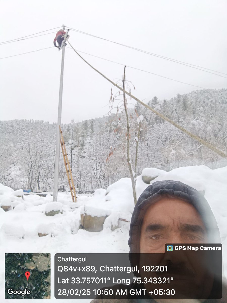 SubDivAchKPDCL's tweet image. Our teams are working on fault rectification, and power supply disrupted due tree collapsing on power lines at some places will be restored as soon as lines are cleared. We appreciate your patience #PowerUpdate #Snowfall