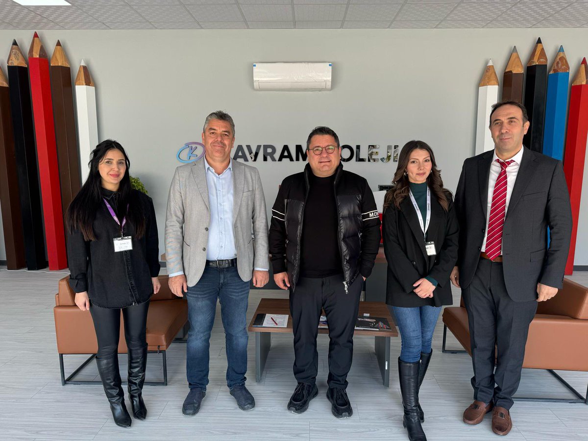 umitkalko's tweet photo. Adana’ya Yeni Bir Eğitim Yuvası!

Adana’daki yeni kampüsümüzün son hazırlıklarını büyük bir heyecanla inceledik! Her köşesinde emeğin, titiz çalışmanın ve eğitim aşkının izleri var. Öğrencilerimiz için modern, donanımlı ve ilham veren bir ortam oluşturduk.

Bu kampüs, sadece bir bina değil; geleceğin mimarlarını, liderlerini, bilim insanlarını yetiştirecek bir yuva olacak. Adana’ya değer katacak, gençlerimize umut ve ilham verecek.

Eğitime ve geleceğe yaptığımız bu büyük yatırım, şehrimize ve ülkemize hayırlı olsun! Çok yakında buluşmak üzere!

#Adana #Eğitim #GelecekBurada #YeniKampüs