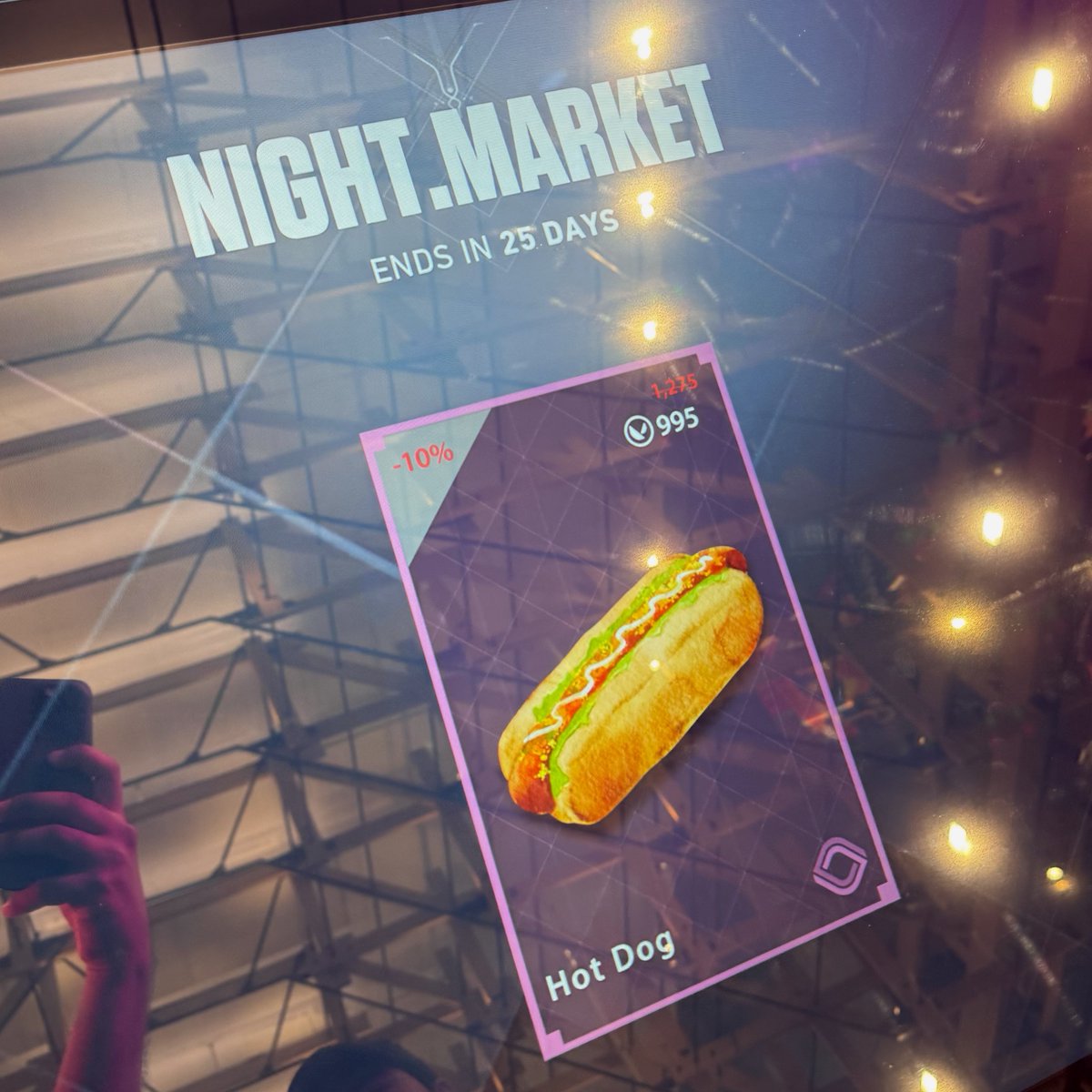VALORANT's tweet image. mythical night market pull