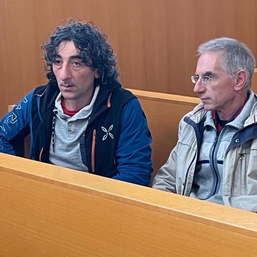 PEGASE83000's tweet image. Est-ce moi, ou les chercheurs du CNRS ont le look de leurs idées ?

#HelloquitteX