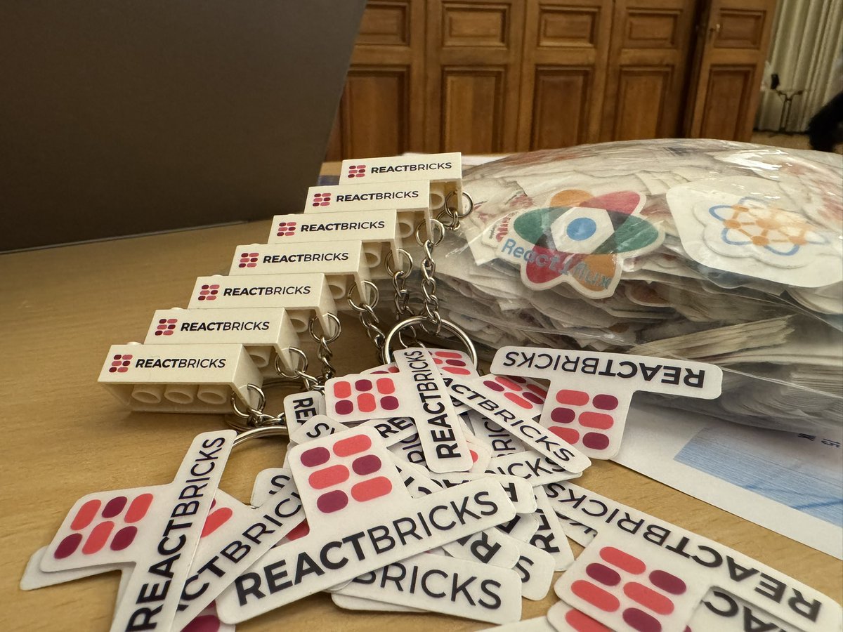 Come find me at #ParisTSConf if you want some <a href="/ReactBricks/">React Bricks</a> stickersssss!