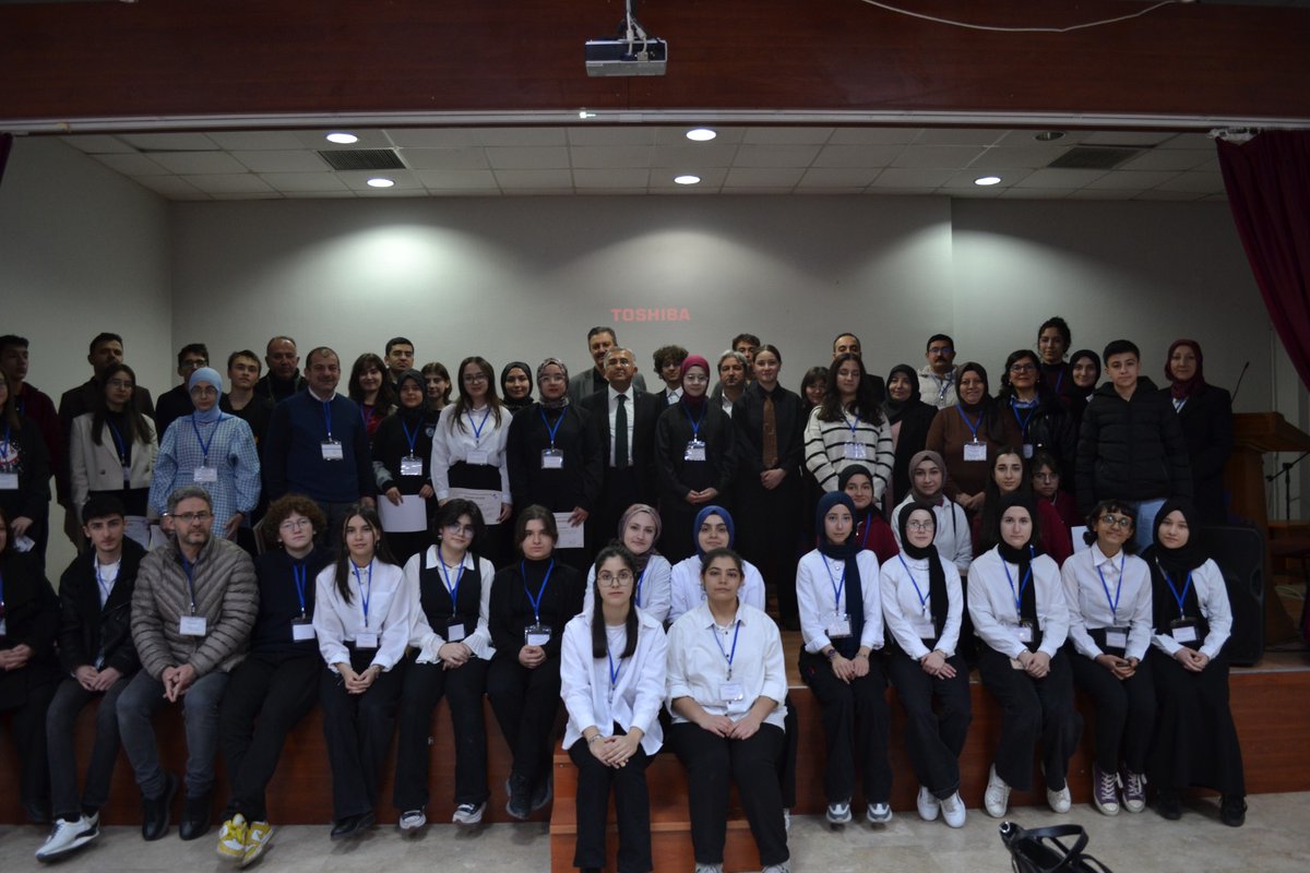 konyasblweb's tweet photo. Oku-Yorum Yazı-Yorum Projesi Kapsamında Düzenlenen "Millî Bilincin İnşasında Türk Destanları" Konulu İl Paneli Konya Türk Telekom Sosyal Bilimler Lisesi Koordinesinde Gerçekleştirildi. 
https://t.co/Er18HFcHKP https://t.co/2zmIui1oz2