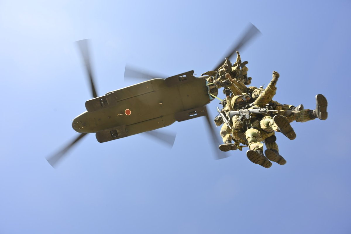 第13普通科連隊は、12旅団で実施されている、空中機動指導官養成