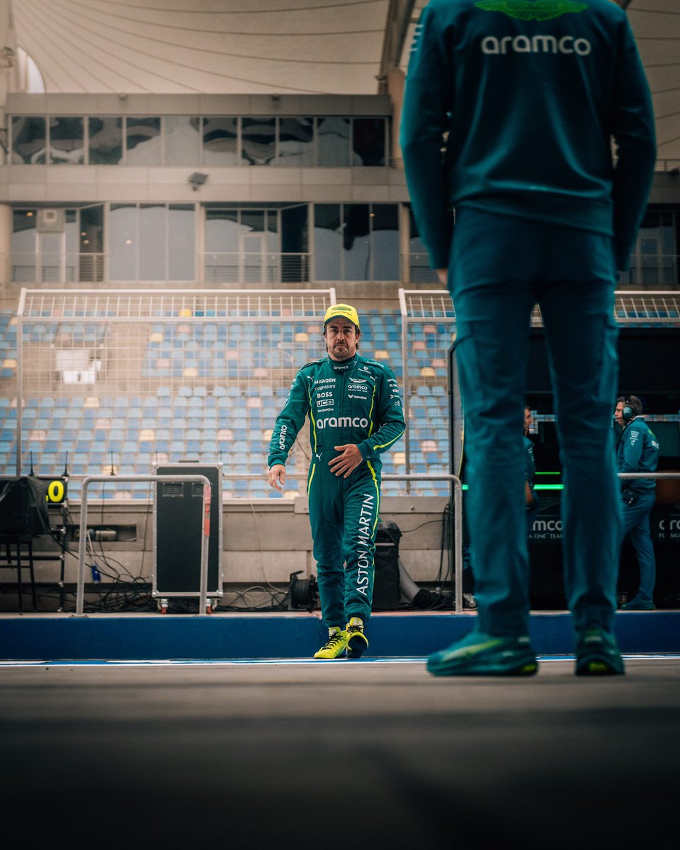 AstonMartinF1's tweet image. An update on our #F1Testing lineup for today:

Overnight Lance wasn’t feeling 100%. Fernando will now drive the car this morning and we’ll confirm our lineup for this afternoon in due course.