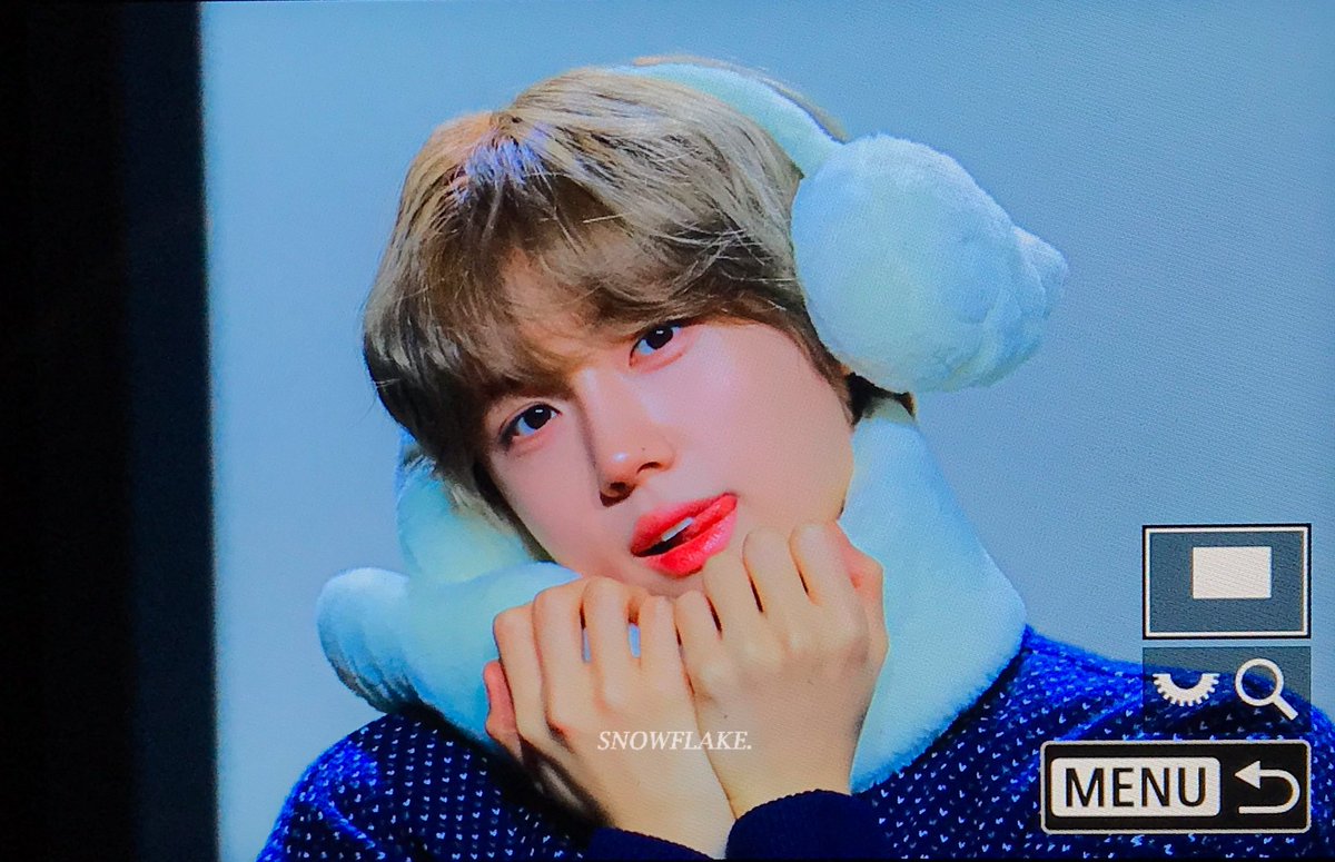 snowflake_asm's tweet image. 250228

❄️❄️
#성민 #안성민 #SEONGMIN #크래비티 #CRAVITY #대장토끼의_하루