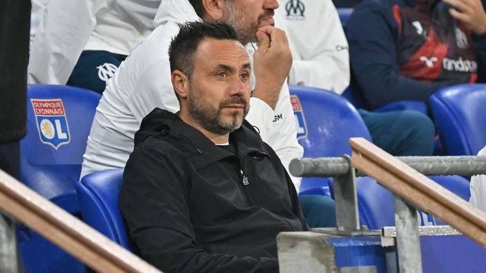 MassiliaZone's tweet photo. 🚨 De Zerbi :

"J'ai demandé à mes joueurs d'être plus forts que l'arbitrage et d'arrêter de réclamer constamment.

Il faut pouvoir gagner et être plus forts que ces décisions litigieuses !" https://t.co/TV7DfwGXJU