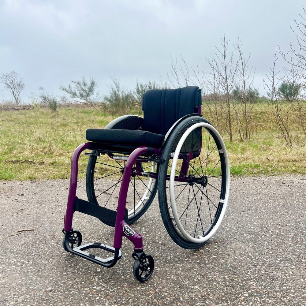 Recare66's tweet photo. Meet the Tukan Super Light - a wheelchair that combines high stability with an ultra-light weight (less than 4 kg without wheels & cushion) and an eye-catching design.
Available from mobility specialist Recare ⮕ https://t.co/cgOI7t0Z6O
#Recare @wolturnus #WheelchairUser https://t.co/J4fXA78GMG