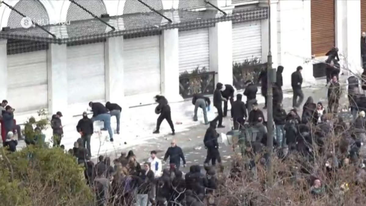 Θαλασσινος tweet media