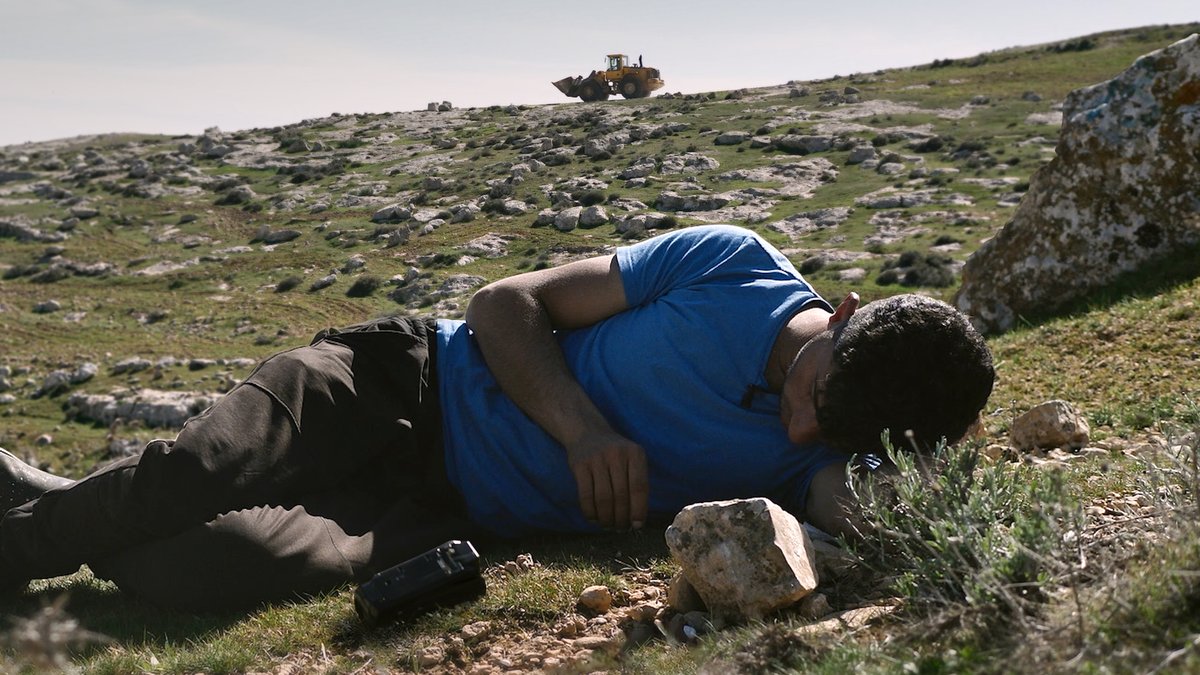 Network premiere of Oscar-nominated No Other Land
 
📽️Made by Palestinian and Israeli filmmakers, this is an unflinching look at life in occupied West Bank
🚨Stream on 4 from Saturday (1/3) ahead of 97th Academy Awards
📺TV premiere on Tues 4/3 at 11.15pm
channel4.com/press/news/cha…