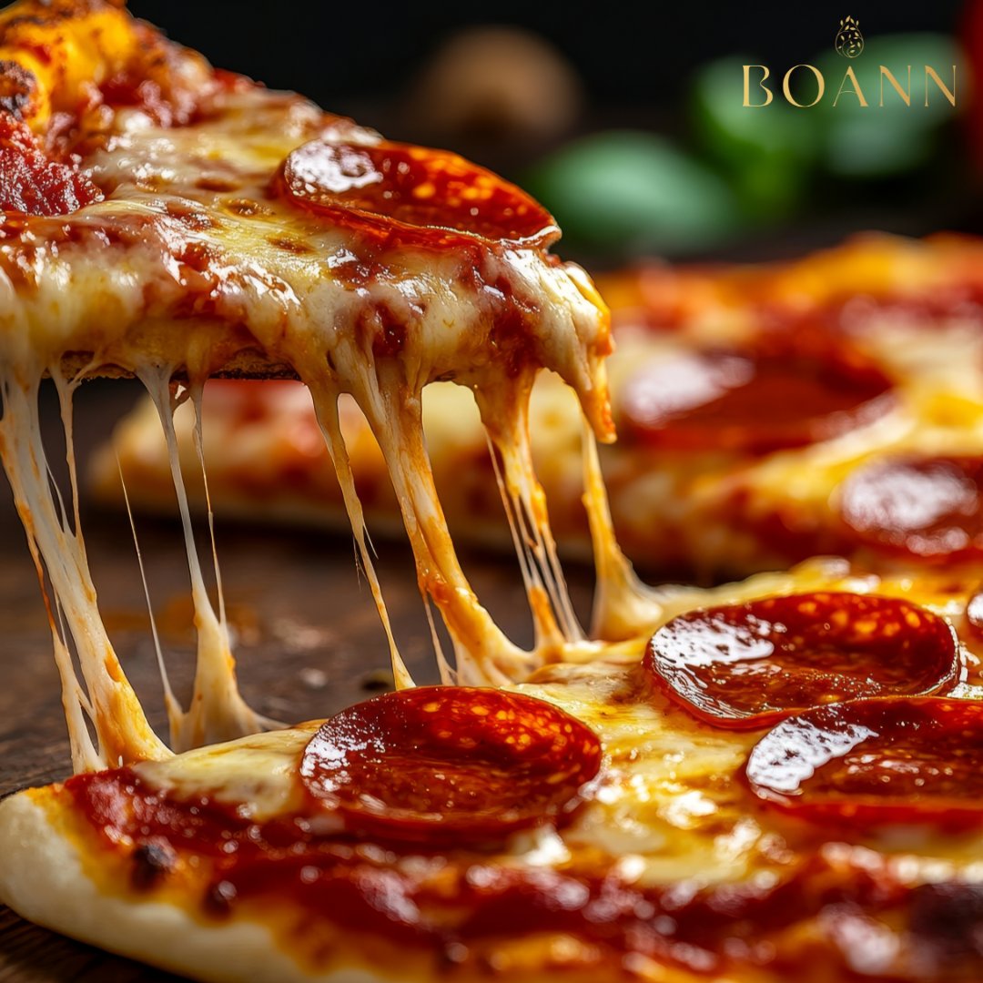 Weekend plans? ✅ Pizza from BoAnn! 🍕🔥
Cheesy, crispy, and oh-so-delicious—your dinner is waiting! 😍
📅 Reserve now: bit.ly/4afqN2B