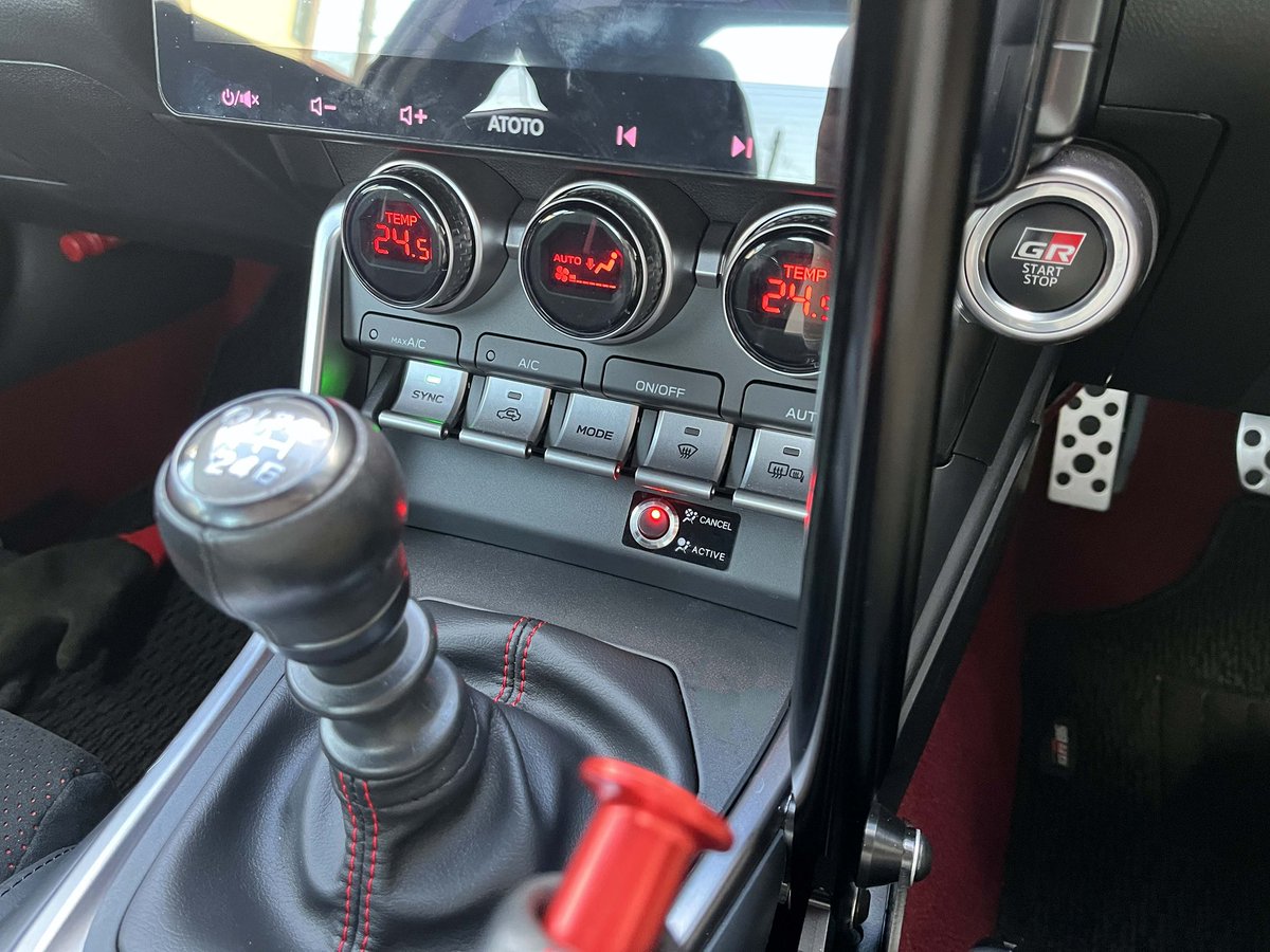 新商品 GR86 BRZ (ZN8 ZD8)専用エアバッグキルスイッチset
発売前商品を2名様にプレゼント企画します。
🎁応募方法
このポストを👍＆フォロー&amp;引用リポスト　で愛車の写真を投稿お願いします。

サーキット走行される方には非常に重要なエアバッグキルスイッチです。