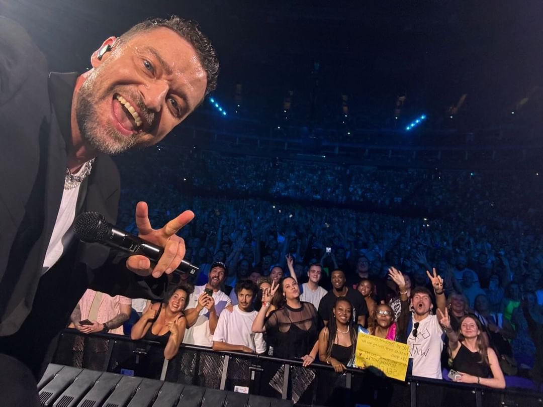 helloappleheads's tweet photo. well that concludes the Forget Tomorrow World Tour folks ๐ฉต @jtimberlake #FTWT #ForgetTomorrowWorldTour #TourNotRuined https://t.co/wW8tS5JELs