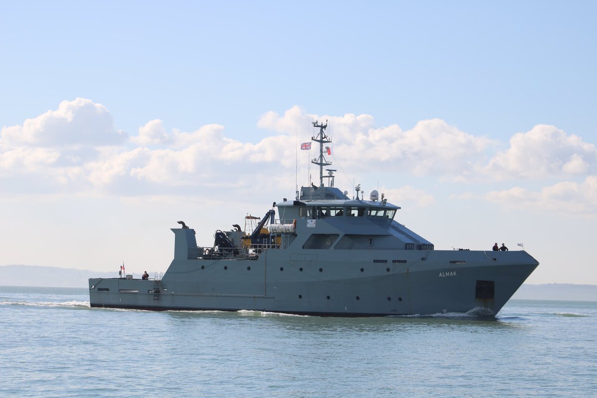 French civilian training Almak arriving into Portsmouth this morning <a href="/WarshipCam/">WarshipCam</a> <a href="/NavyLookout/">Navy Lookout</a> <a href="/UKForcesTracker/">UK Forces Tracker</a> <a href="/HMNBPortsmouth/">HMNB Portsmouth</a> <a href="/portsmouthnews/">The News, Portsmouth</a>