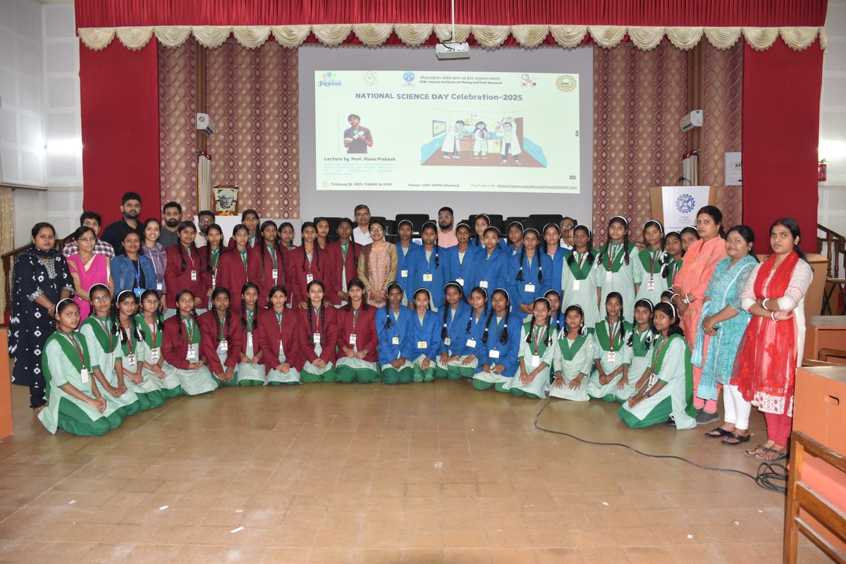 CIMFR_CSIR's tweet image. CSIR-CIMFR celebrates #NationalScienceDay with an interactive session on #Foldscope &amp;amp; #FrugalScience!