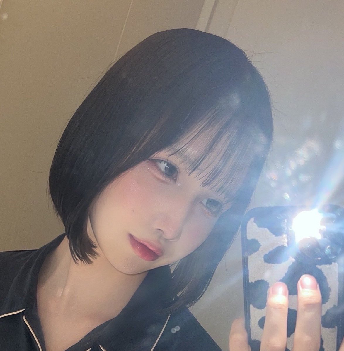 は tweet media
