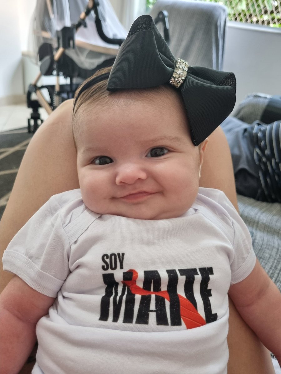 thainamaya's tweet photo. Começo do sonho x Deu tudo certo

@maiteperroni obrigada por me fazer acreditar nos meus sonhos! Há 2 meses seguro nos meus braços. Ela não podia ter outro nome 💜 https://t.co/ZGLXHMftbo
