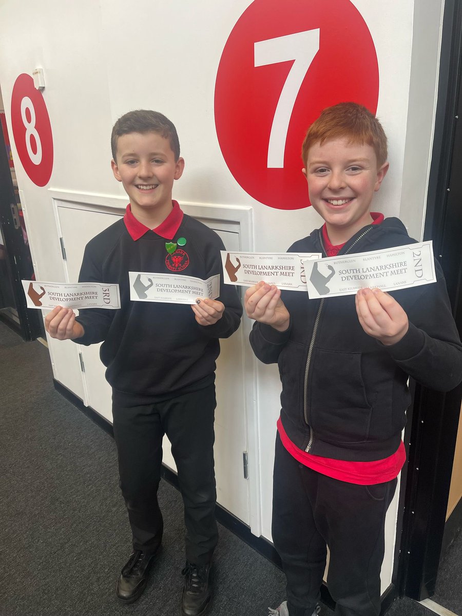 Room7 have been sharing lots of sporting success! Calum and Matthew had a successful time at their swimming meet. Robbie made it to the final of the Scottish Boxing Golden Gloves. Matthew’s curling team had a successful day and he was awarded a medal for the best shot of the day.