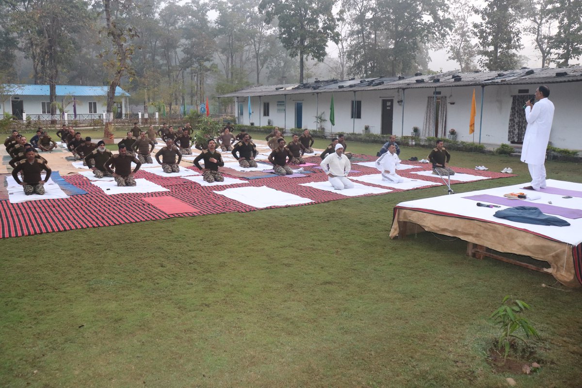 196BnCRPF's tweet photo. 📌#196BnCRPF  
📌stress management training program 
📌#MahadevghatiBijapur
@crpfindia  
@digrangehyd  
@CRPF_sector  
@ops_dig 
@cgsectorcrpf https://t.co/vwv6b4hOxt