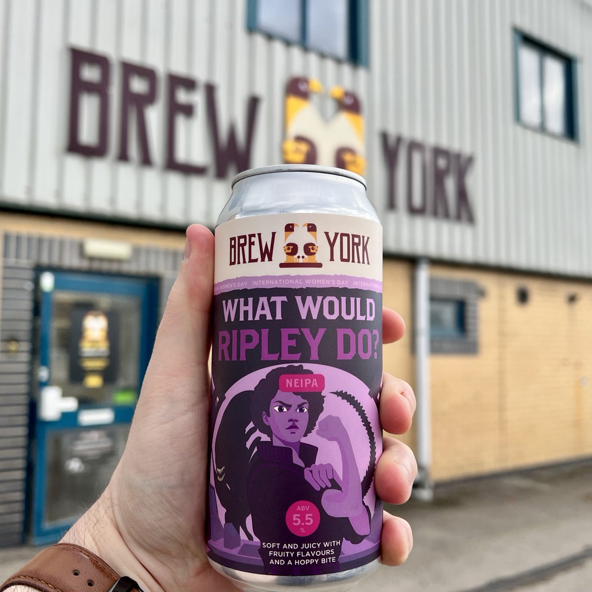 HandleyTap's tweet image. 💪 NEW | WHAT WOULD RIPLEY DO? 💪
For International Women’s Day 2025, we are celebrating one of the most inspirational fictional characters of all time – the mighty Ellen Ripley. What Would Ripley Do is a classic New England IPA bursting with juicy tropical fruit notes.
