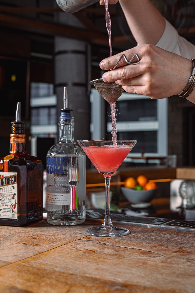 A Dash & A Splash tweet media