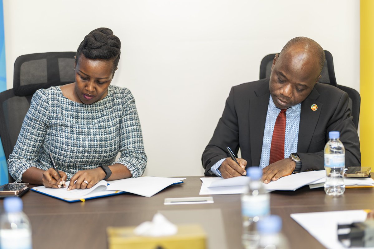 RwandaICT's tweet photo. Hon @MusoniPaula and @UNFPARwanda Ctr’y Rep @DrAdelakin , signed an MoU to strengthen collaboration on digital solutions for GBV response and sexual and reproductive health services. This aims to improve reporting systems, access to critical services, and resource mobilization. https://t.co/WglnVHLVyu