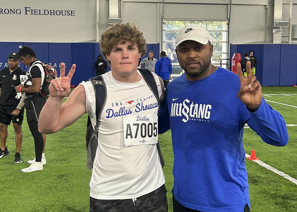 Six Star Football | PLUS+ (@sixstarfootball) on Twitter photo Linebackers whose game recruiters should pay attention to 2027
⭐️Whose hot among rising Texas LBs on our radar🔥
STORY:▶️🔗sixstarfootball.com/article/lineba…
<a href="/BennettDyllon/">Dyllon Bennett</a> <a href="/KonelioA3/">Konelio Archie 🇦🇸🇼🇸</a> <a href="/JoshuaBengard/">Joshua Bengard</a> <a href="/houstonbynum10/">Houston Bynum</a> @draytonhawkins20 <a href="/JonesTwins4423/">Jaylin and Jordin Jones “Twin”</a> <a href="/marquismurry100/">marquismurry100</a> <a href="/BraylonW2027/">⭐️Braylon “BEAST” Williams⭐️ 4⭐️MLB</a> Linebackers whose game recruiters should pay attention to 2027
⭐️Whose hot among rising Texas LBs on our radar🔥
STORY:▶️🔗sixstarfootball.com/article/lineba…
<a href="/BennettDyllon/">Dyllon Bennett</a> <a href="/KonelioA3/">Konelio Archie 🇦🇸🇼🇸</a> <a href="/JoshuaBengard/">Joshua Bengard</a> <a href="/houstonbynum10/">Houston Bynum</a> @draytonhawkins20 <a href="/JonesTwins4423/">Jaylin and Jordin Jones “Twin”</a> <a href="/marquismurry100/">marquismurry100</a> <a href="/BraylonW2027/">⭐️Braylon “BEAST” Williams⭐️ 4⭐️MLB</a>