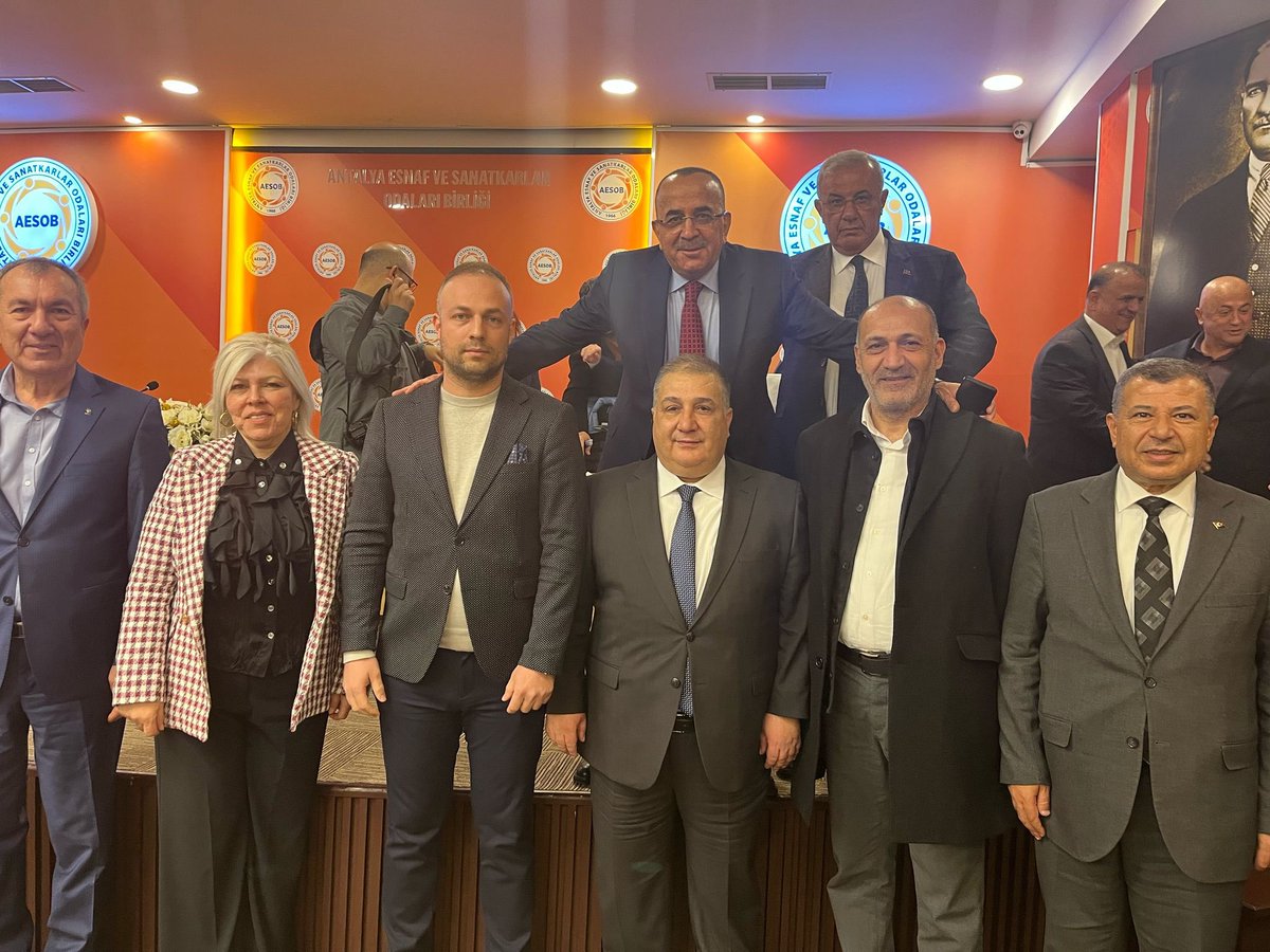 talatdogan's tweet photo. @akpartiantalya7 Stk ve Halkla ilişkiler başkanlığı olarak Antalya Esnaf ve Sanatkarlar 
Kredi ve Kefalet Kooperatifi’nin Genel Kurulu’na katıldık. Esnaflarımıza ve @muratagaoglu07 başkanımıza  hayırlı olmasını diliyoruz.@alicetin_07 @avmustafakose https://t.co/Xv3cEoUEmo