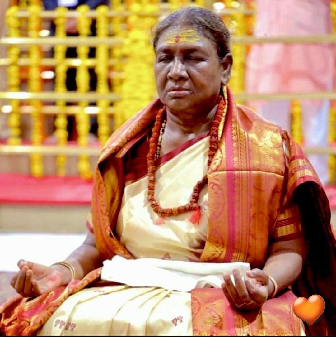 GorA013's tweet image. Honourable Smt. Droupadi Murmu 
 The President of India 
Welcome to Kachchh. Bhuj Ashapura mata ki Jai
God Bless All. કચ્છડો બારે માસ.
#Dropadimurmu 
#Bhuj kutch