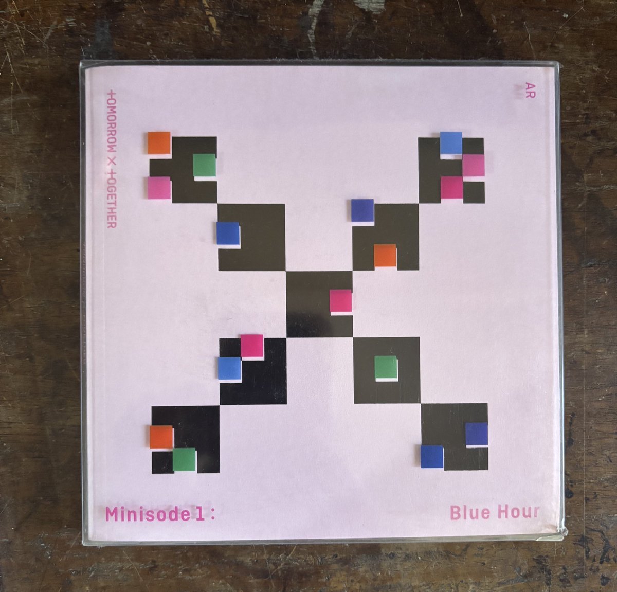 kpop_dmd's tweet photo. Wts lfb ph
TXT Blue Hour Minisode AR version Unsealed
-200
- still in good condition 
-rfs: stopped collecting

Mop: gcash/bank tranfer/maya
Mod: ssd/jnt

Txt album #TXT https://t.co/qr4NPkEWVN