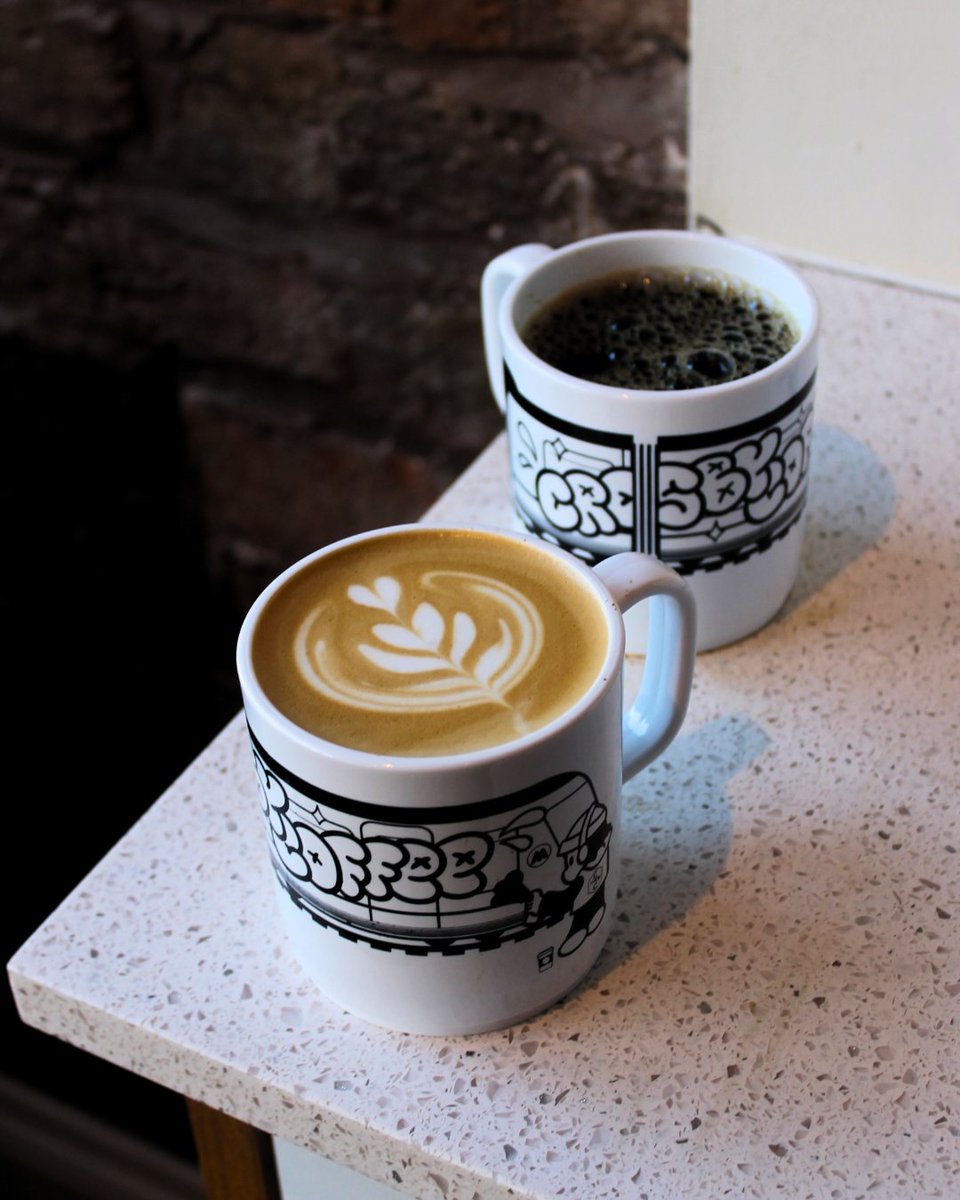 Today is the start of the Lunko pop-ups in Lark Lane!
Head over and grab yourself an amazing pastry alongside our Ltd Edition Lunko x Crosby Single Origin Espresso and Filter, a stunning Ugandan coffee chosen to perfectly complement the flavour profiles of the pastries!
☕️🥐