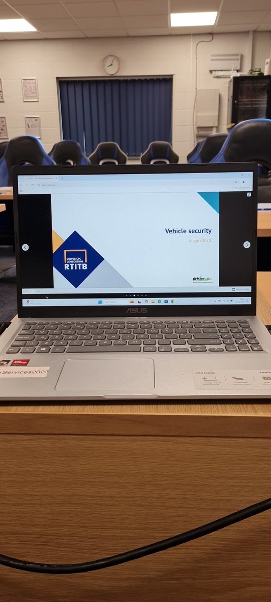 hazjameshillier's tweet image. Couple of hours to kill at work, So prepping for the driver cpc course tomorrow. #hgvtraining #lgvtraining #drivercpctraining
