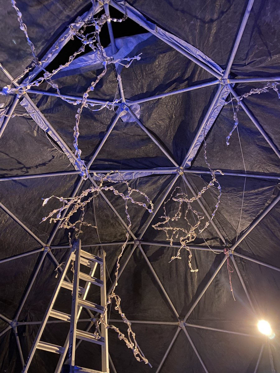 3) suspension of neurons

we had a total of 11 "neurons", with each spanning approximately 7ft in length, ornamented with more than 1,000 total LED lights

after we finished these, we suspended them around the dome, keeping in mind spatial density and distribution