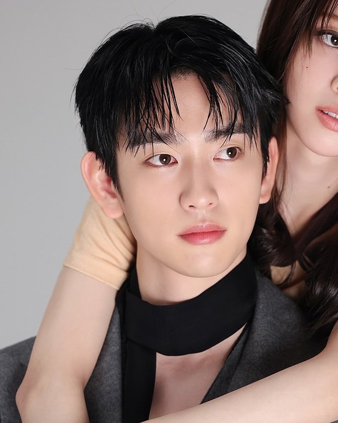 남자얼굴 ㅈㄴ기살아
