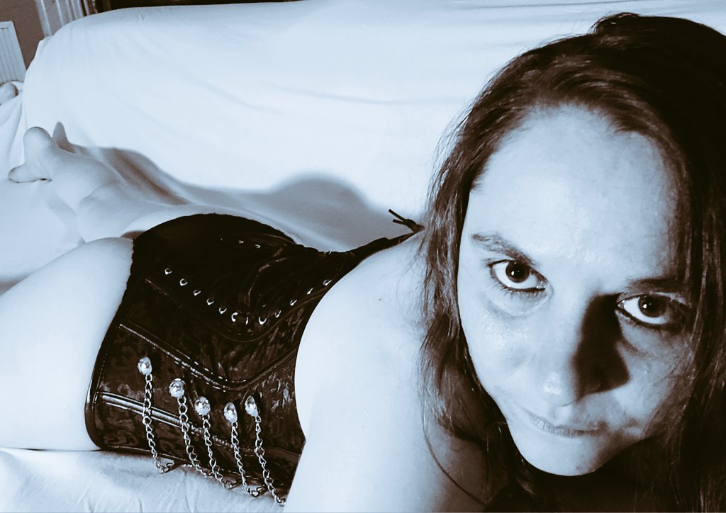 🏳️‍🌈꧁༒☬𝓕𝓪𝓵𝓵𝓮𝓷 -𝓐𝓷𝓰𝓮𝓵 ☬༒꧂🇺🇦 tweet media