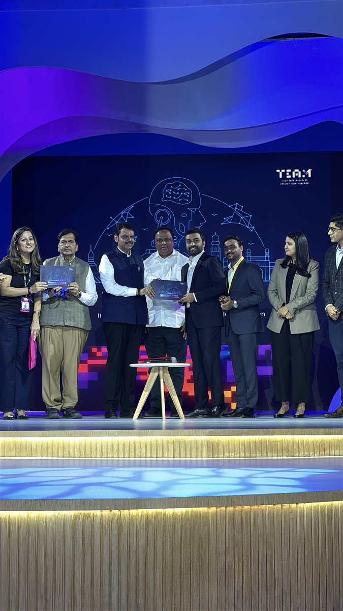 mumbai_tech_'s tweet image. Unveiling MumbAI’ Tech Future: A Vision for 2035- Stay Tuned for More Updates🙌👏
