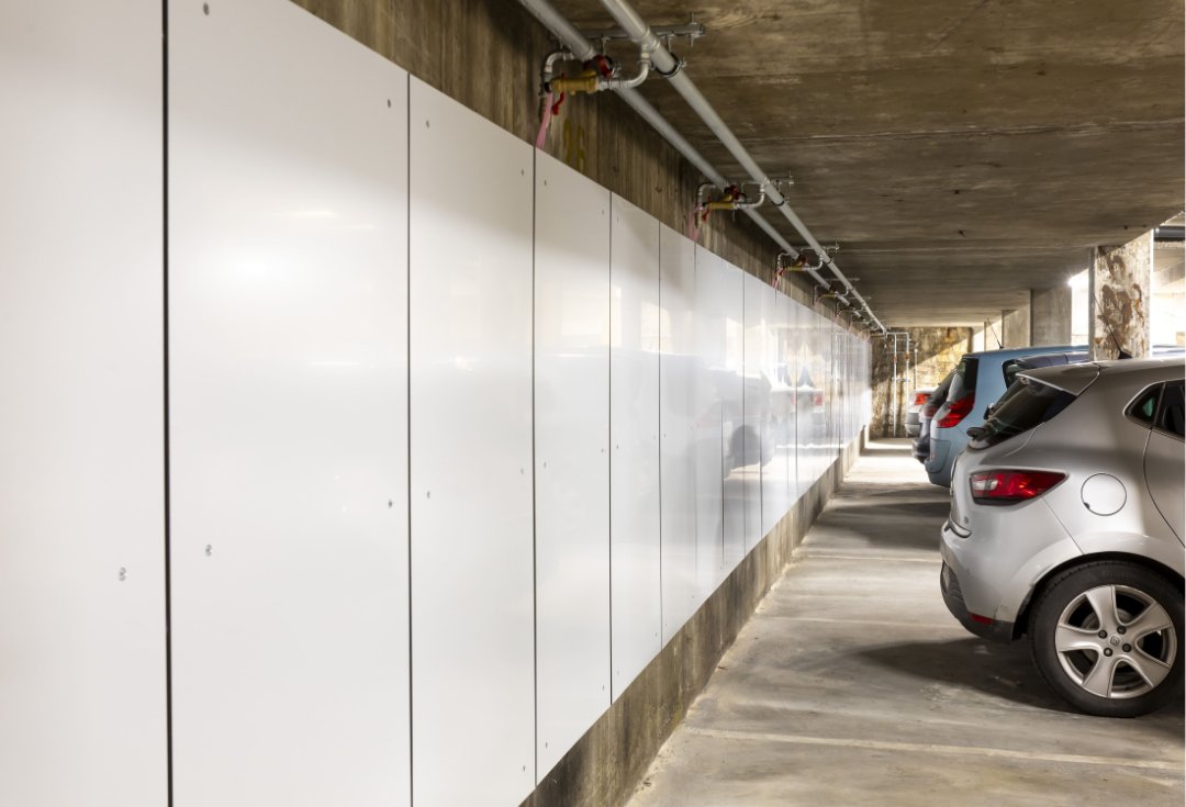 𝐔𝐧𝐞 𝐩𝐫𝐞𝐦𝐢𝐞̀𝐫𝐞 𝐞𝐧 𝐅𝐫𝐚𝐧𝐜𝐞 : Enerdrape révolutionne la géothermie urbaine à Paris 

✅ 145 panneaux géothermiques 
🏡 72 logements alimentés
♻️ 15 tonnes de CO₂ évitées/an

lnkd.in/enZkq6Eq

#Géothermie #ImmobilierDurable #Enerdrape