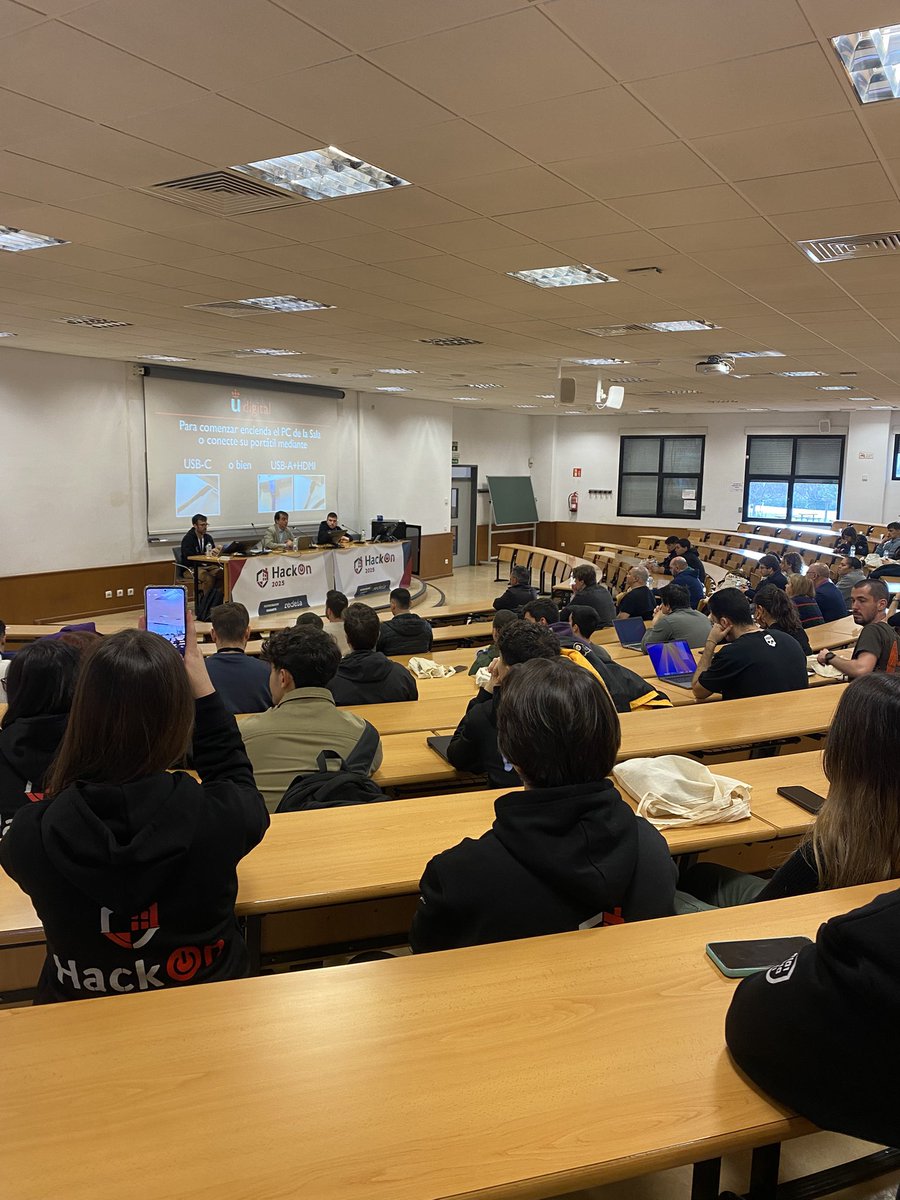 HackOnURJC's tweet photo. ❗️🚨Jornada de Apertura 🚨❗️

La #HackOn2025 comienza ya, ¿A qué estás esperando a venir? 

Os estamos esperando 🤗 !! https://t.co/nDqmuQvIFm